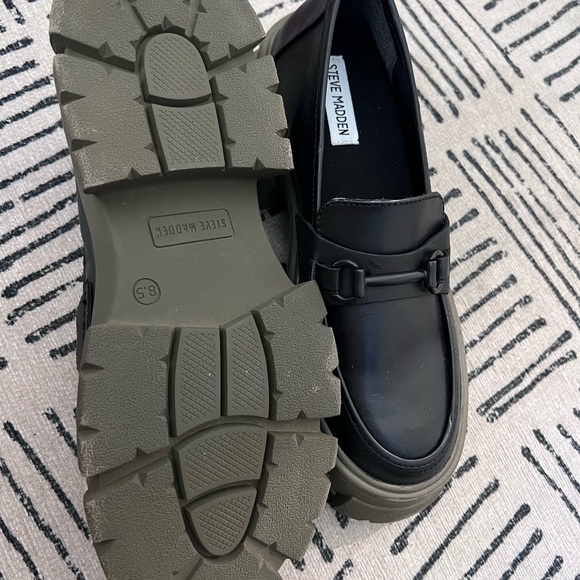 Steve Madden Chunky Loafer - Never worn - Picture 2 of 3